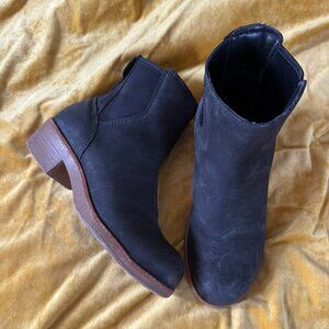 Red Wing WORX black steel toe booties, women's size 6.5